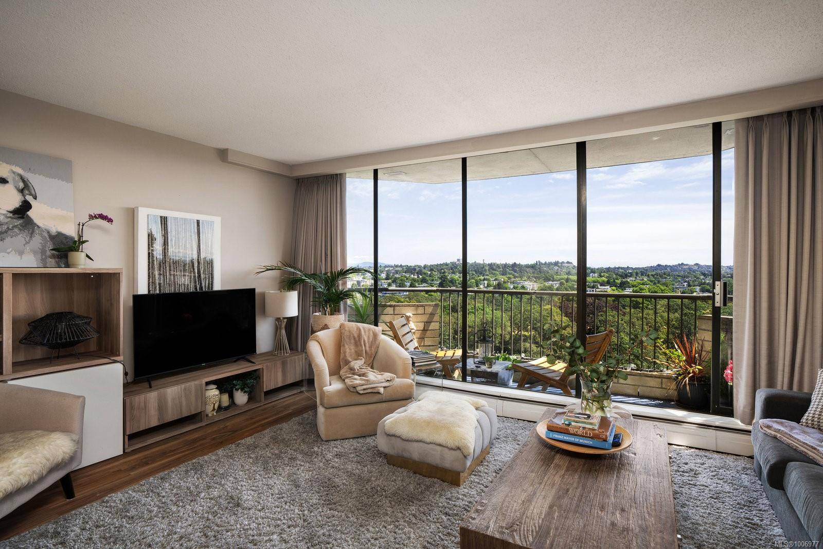 620 Toronto St #1708, Victoria, BC V8V 1P7