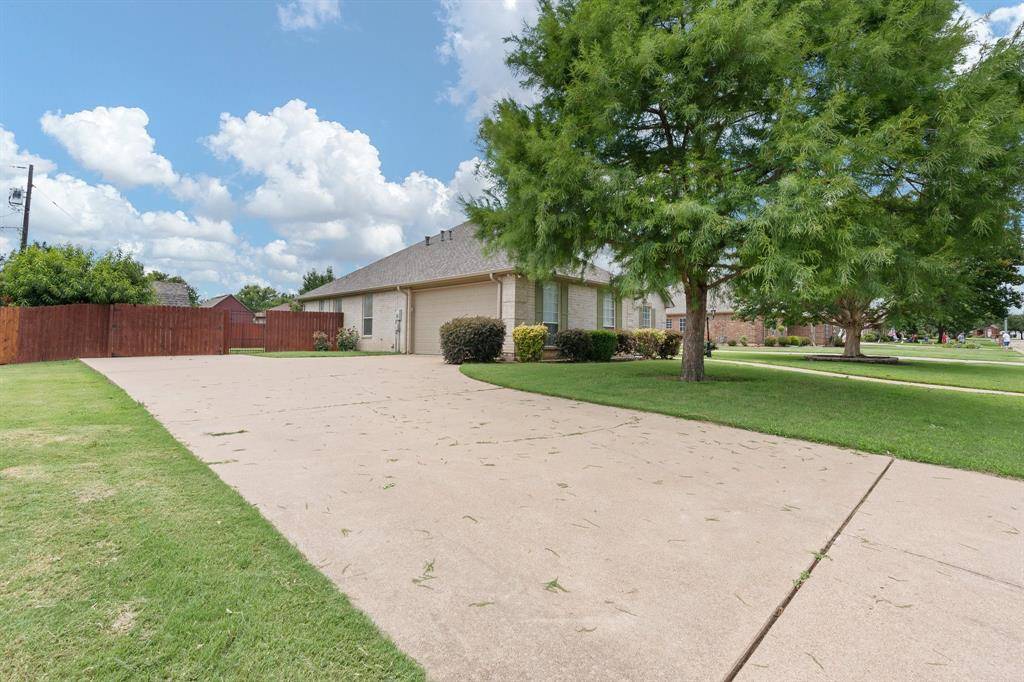 Cleburne, TX 76033,1610 Wordsworth Drive