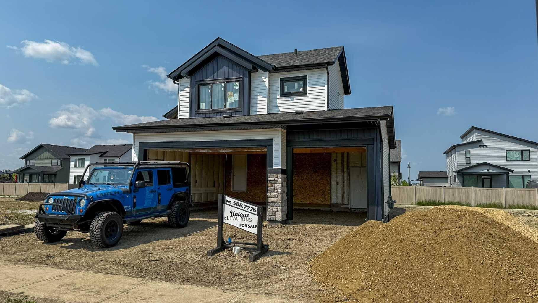 18 Trout AVE, Red Deer, AB T4P 0Y8