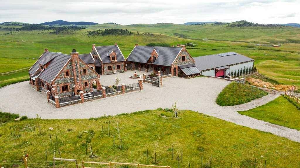 1029 TWP RD 8-4, Cowley, AB T0K 1W0