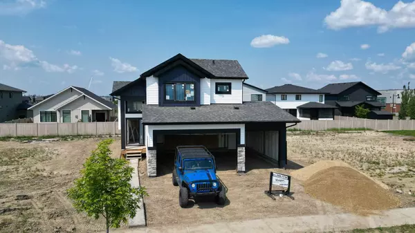 Red Deer, AB T4P 0Y8,18 Trout AVE