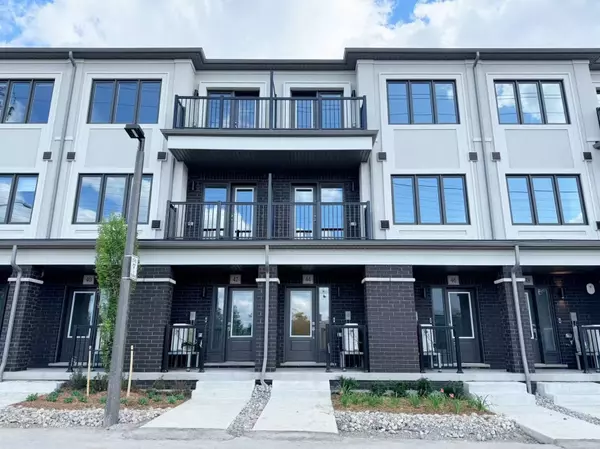 44 Matawin LN, Richmond Hill, ON L4B 0H8