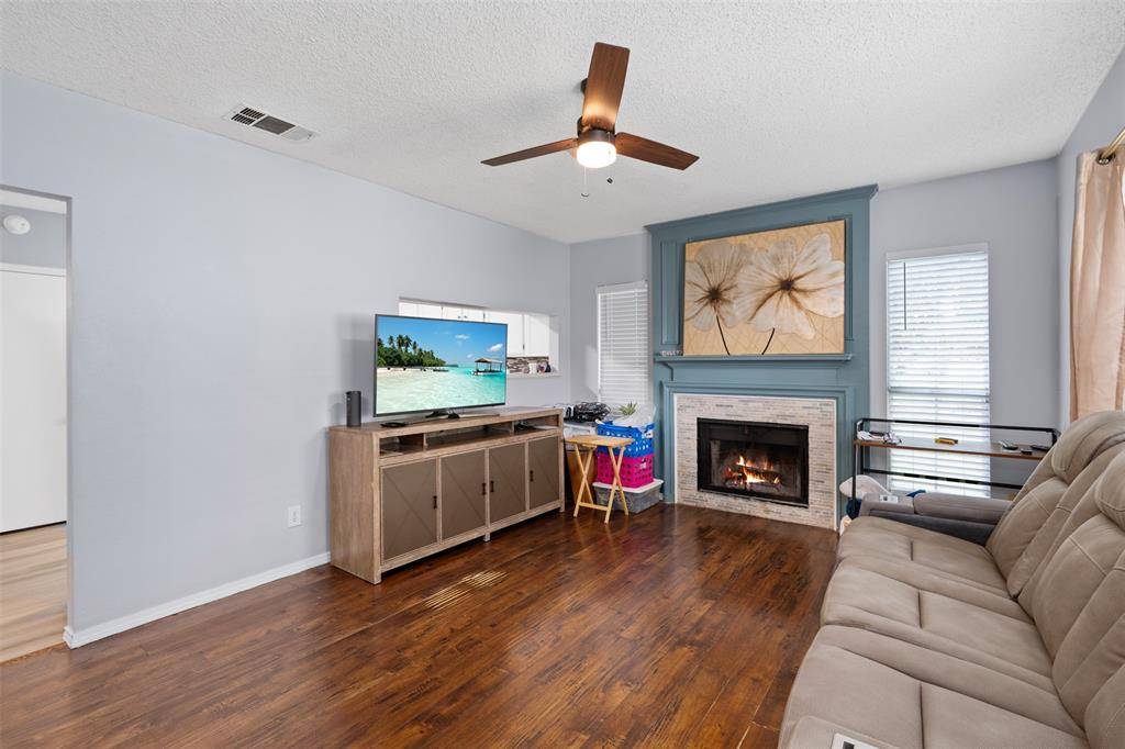 Arlington, TX 76014,1520 Beach Lane