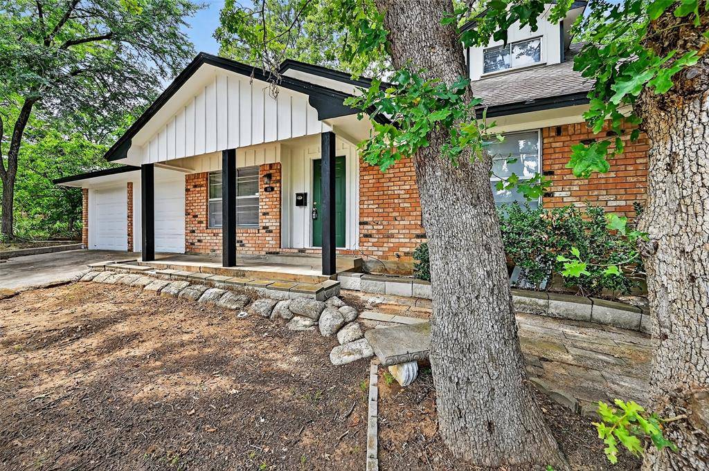 Denison, TX 75021,105 E Ford Street