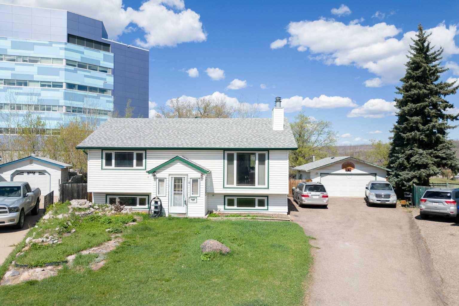 6 Berry CRES, Fort Mcmurray, AB T9H3P4