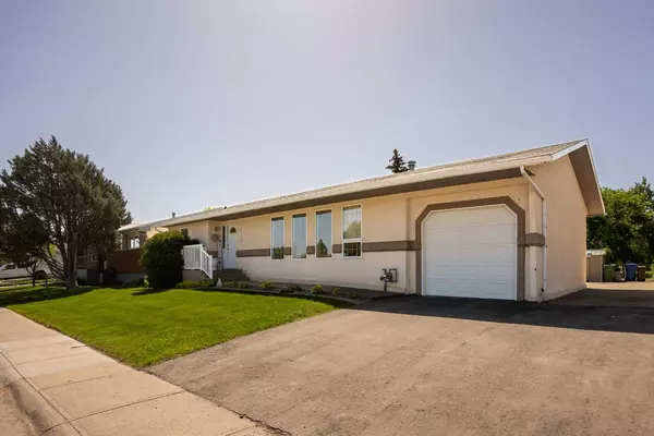 Taber, AB T1G 1G3,4612 50 AVE