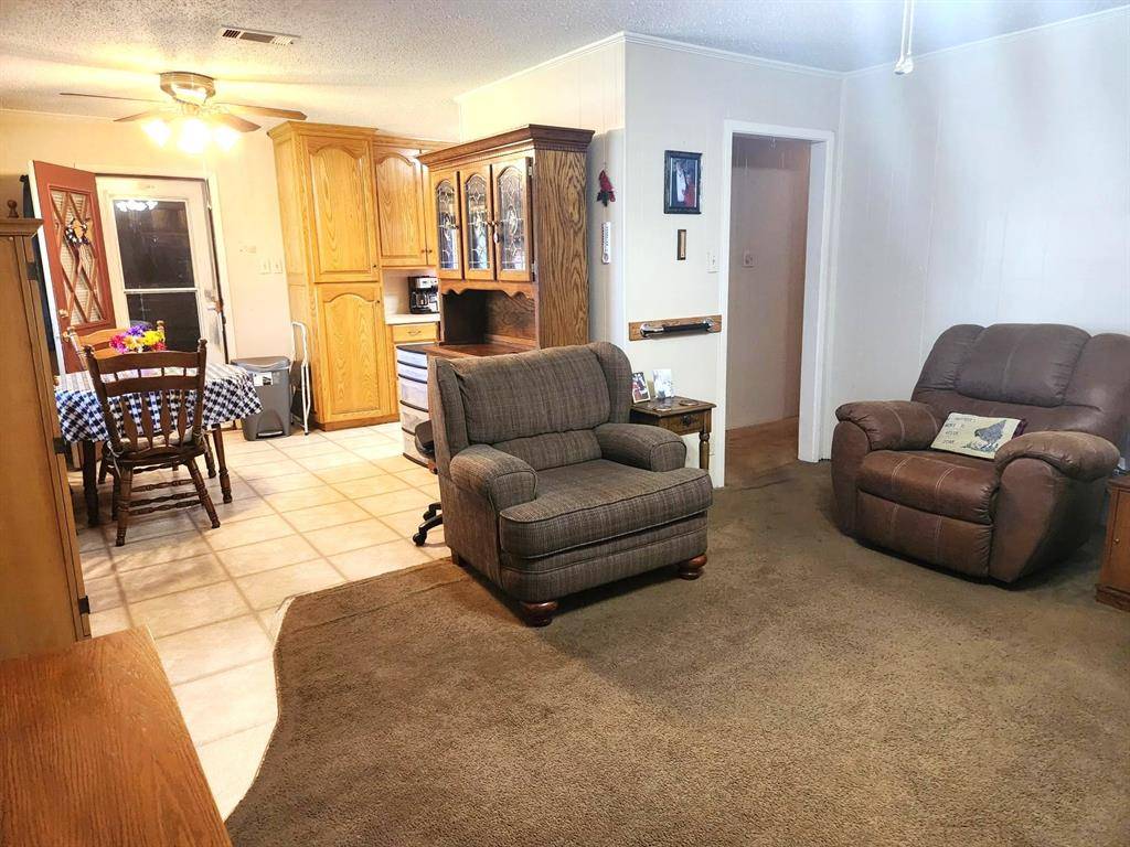 Mabank, TX 75147,211 W Alene Drive