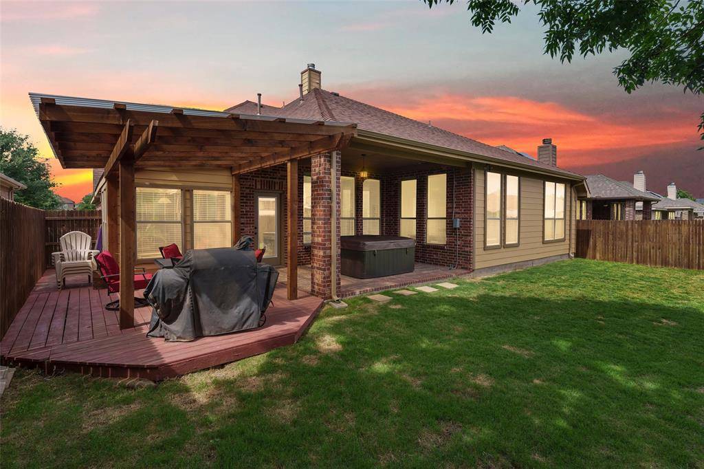 Fort Worth, TX 76179,5317 Thornbush Drive
