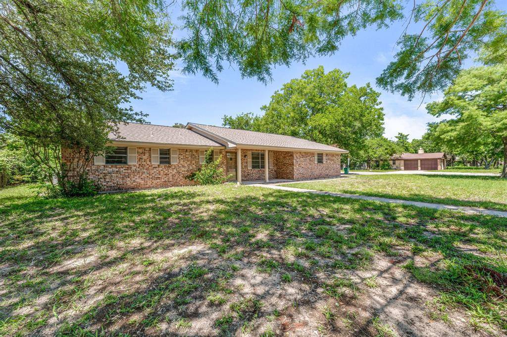 Stephenville, TX 76401,1016 Meadowlark Lane