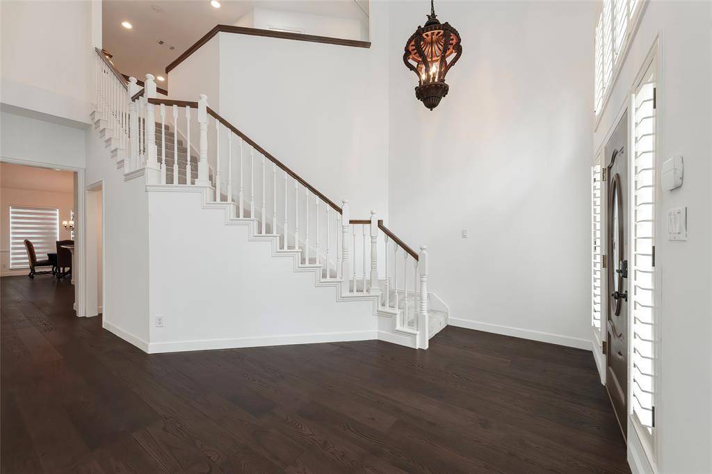 Plano, TX 75025,7100 Oakbrook Drive