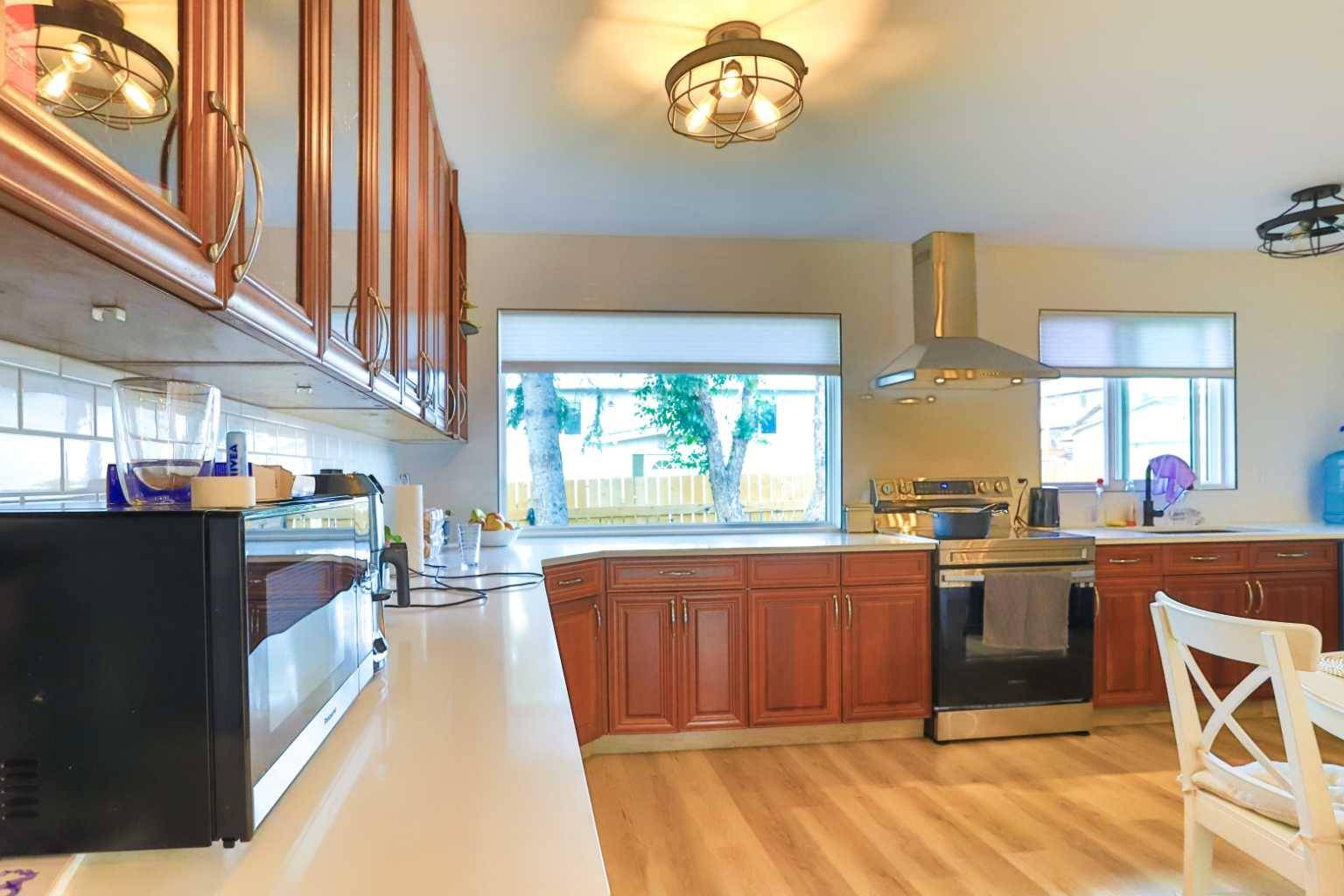Calgary, AB T2Y0Y6,1215 28 ST Southeast