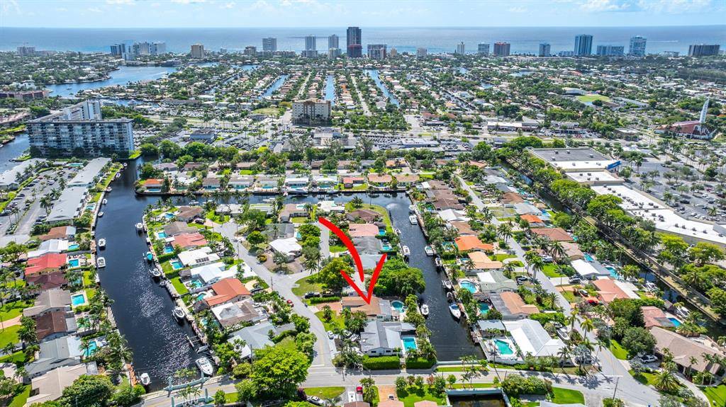 Pompano Beach, FL 33060,906 SE 10th St