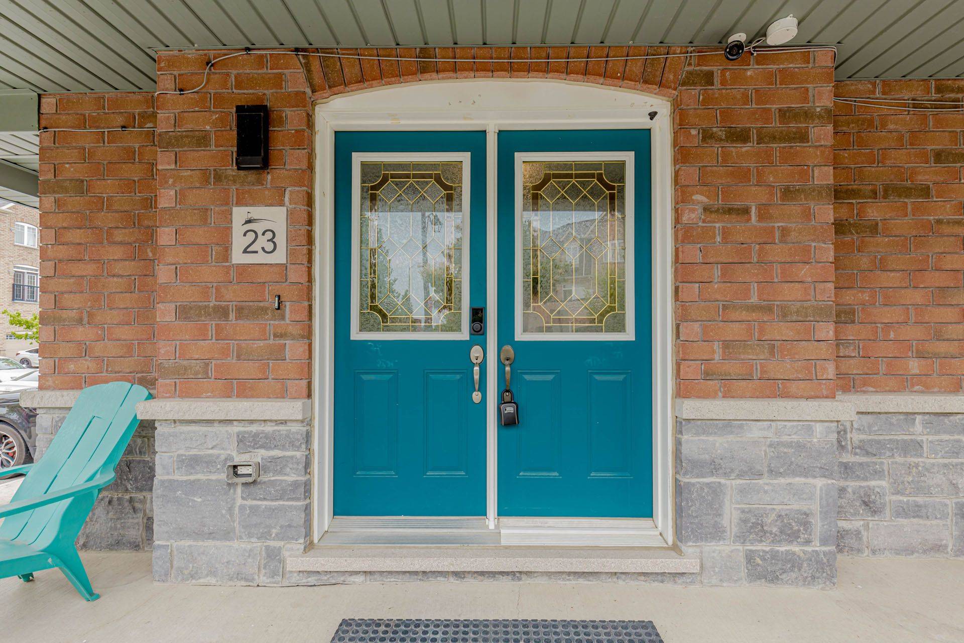 Brampton, ON L6Z 0G9,23 NEW PINES TRL