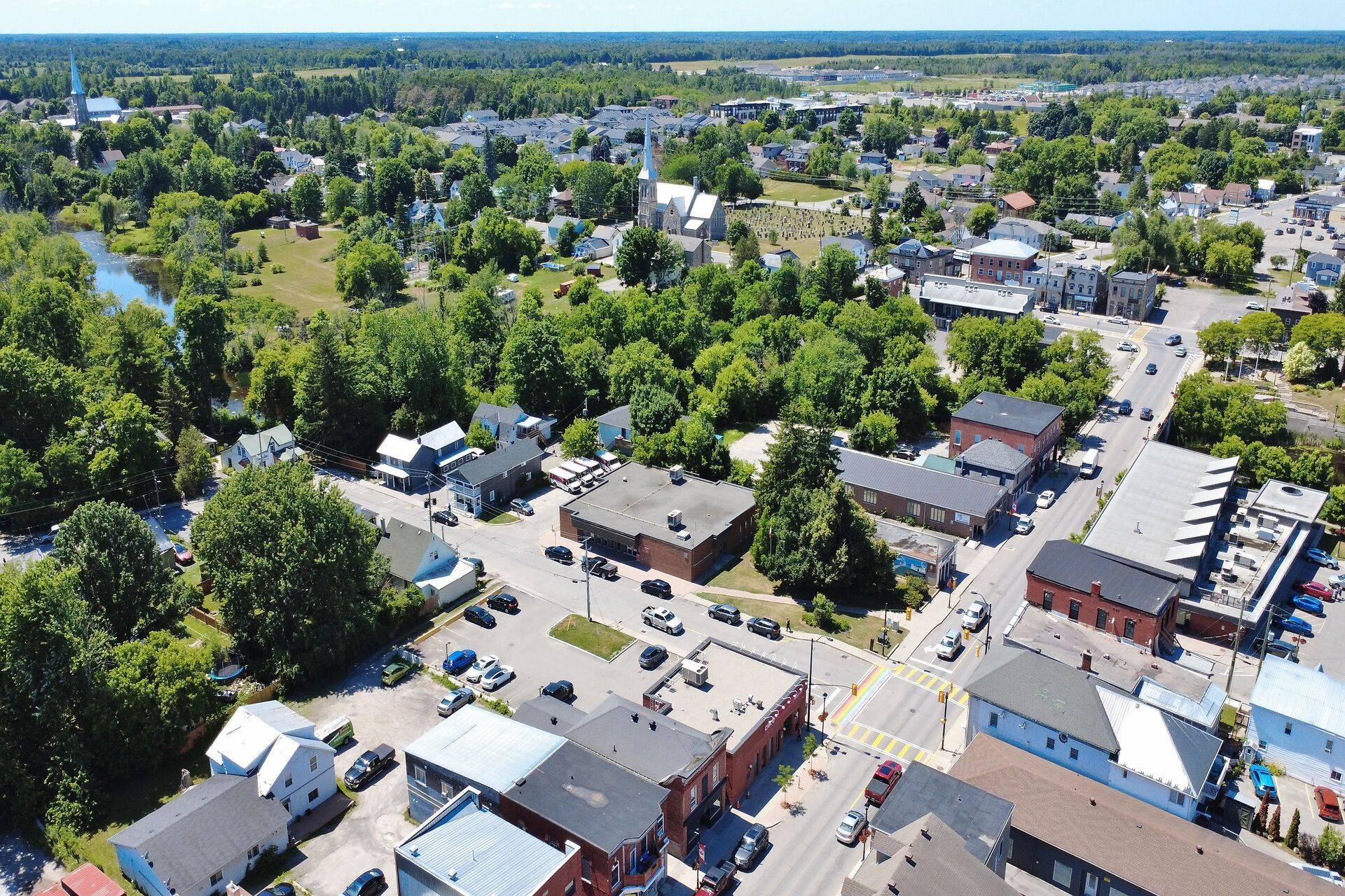 North Grenville, ON K0G 1J0,126-128 Prescott ST #128