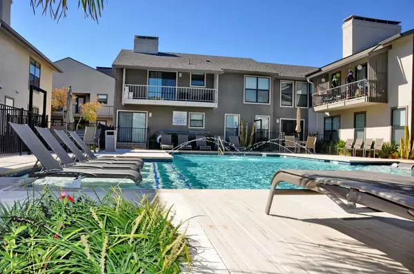 Dallas, TX 75206,5909 Birchbrook Drive #118