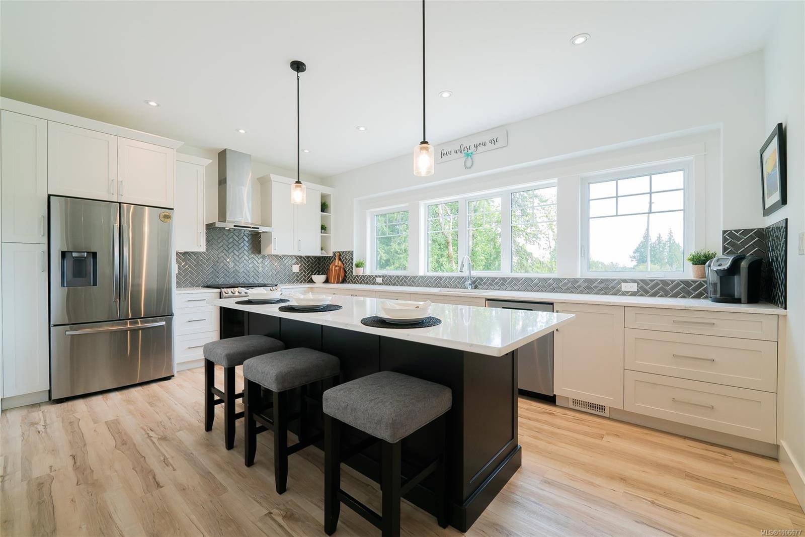 Ladysmith, BC V9G 0B8,401 Colonia Dr