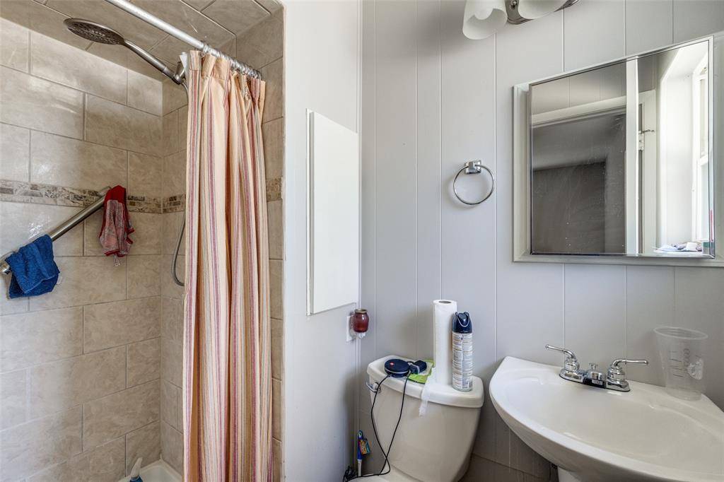 Arlington, TX 76013,2217 Hackberry Drive