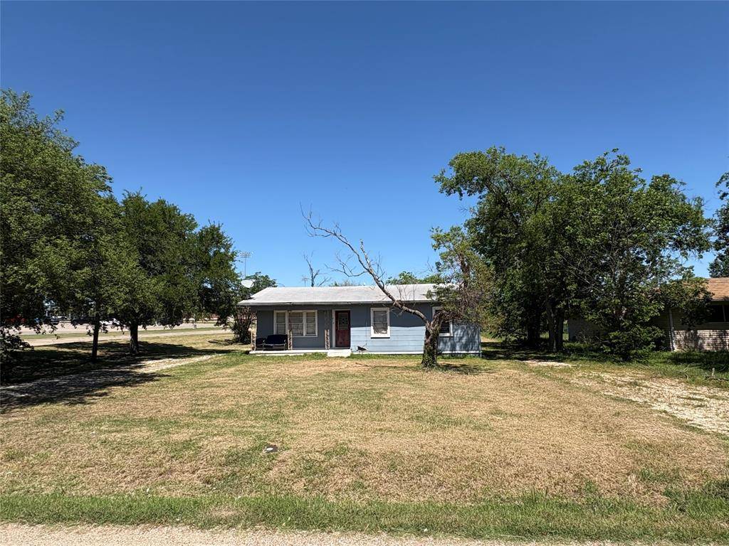 215 Fair Park Street, Riesel, TX 76682
