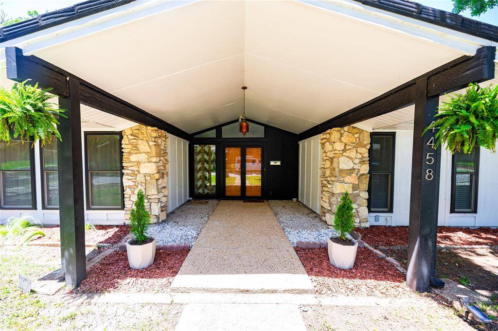 Fort Worth, TX 76133,4458 Cardiff Avenue