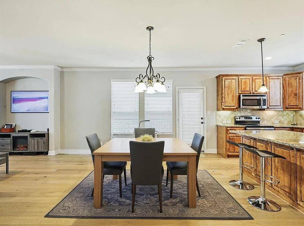 Lewisville, TX 75067,2500 Rockbrook Drive #81