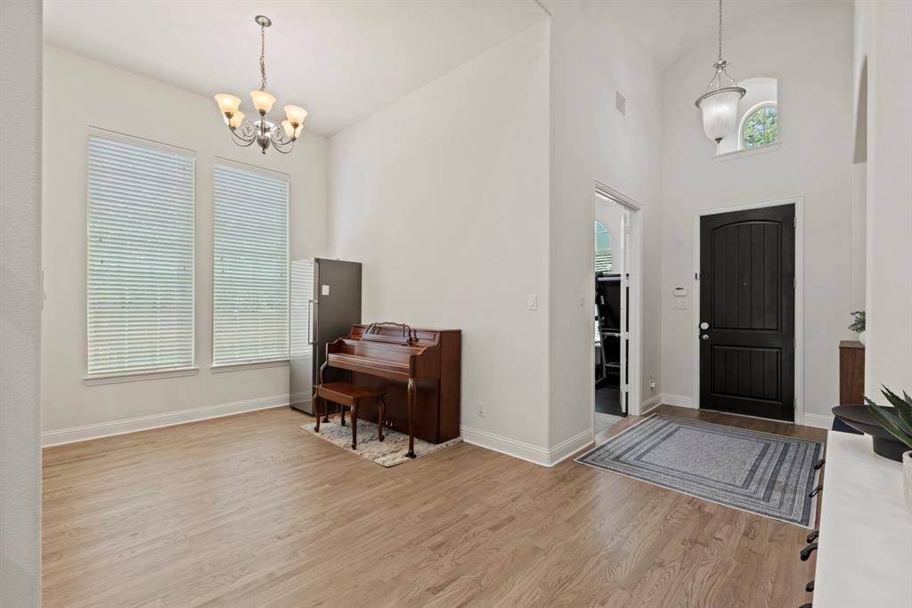 Lewisville, TX 75056,121 Warwick Boulevard