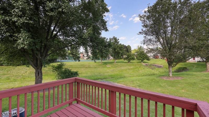 Readington Twp., NJ 08889,85 Violet Ct