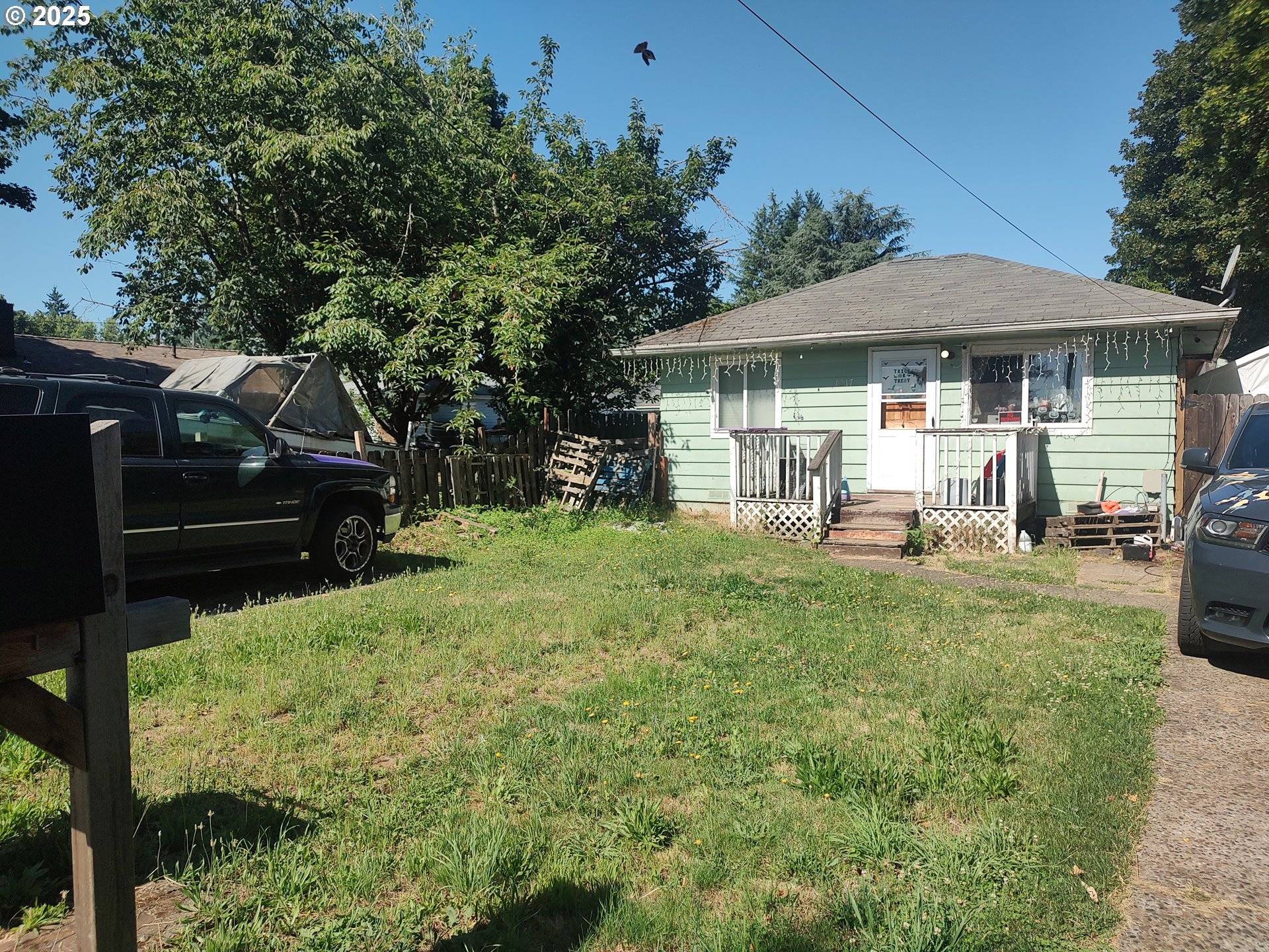 Portland, OR 97233,1217 SE 151ST AVE