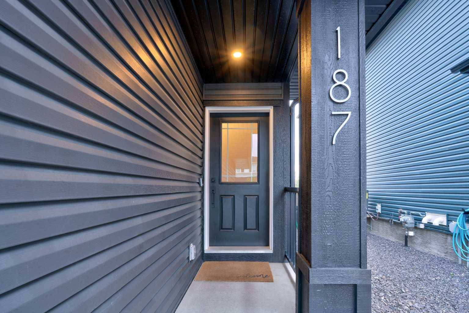 Cochrane, AB T4C 2A4,187 Willow PL