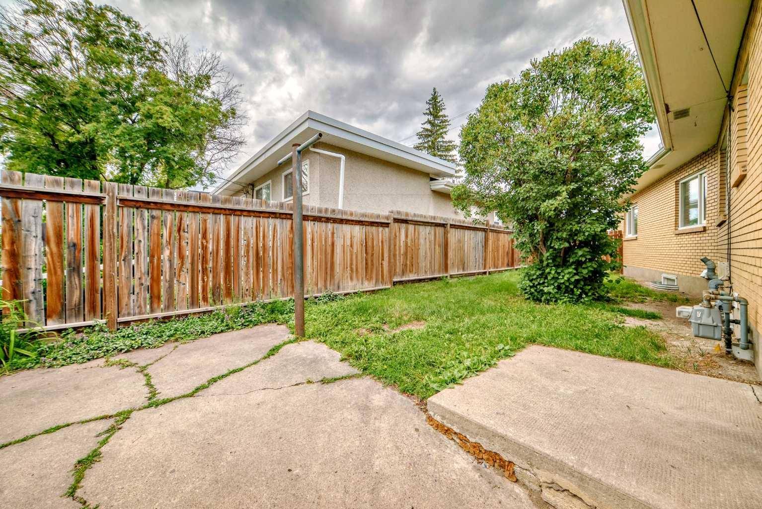 Calgary, AB T3E 1P7,5105 20 ST Southwest