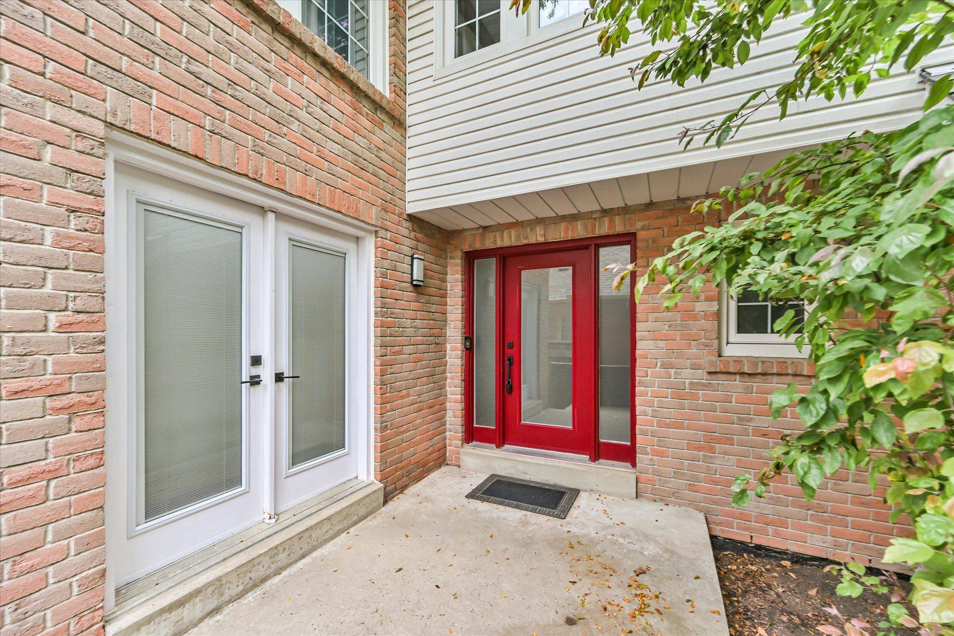 Markham, ON L3R 3Y5,44 Greencroft CRES