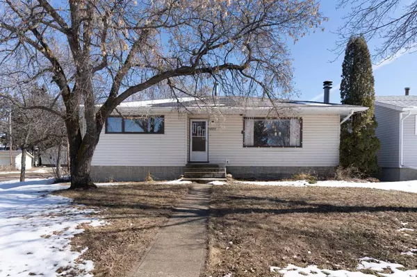 5037 53 ST, Daysland, AB T0B 1A0