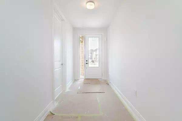 Brampton, ON L6P 4R6,31 Dolomite DR