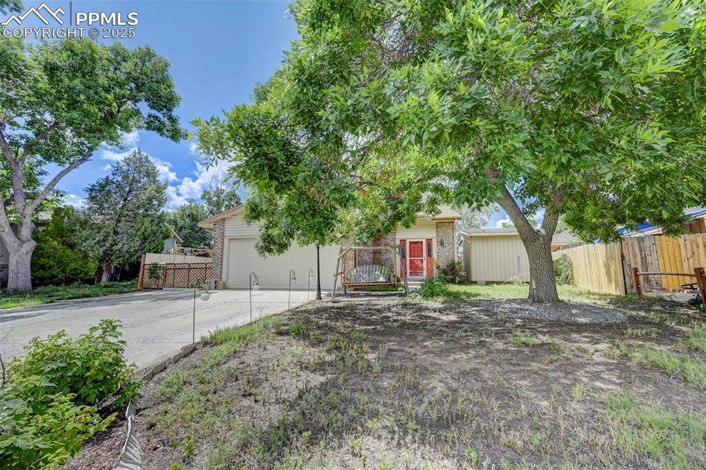 Colorado Springs, CO 80916,4738 Dover DR