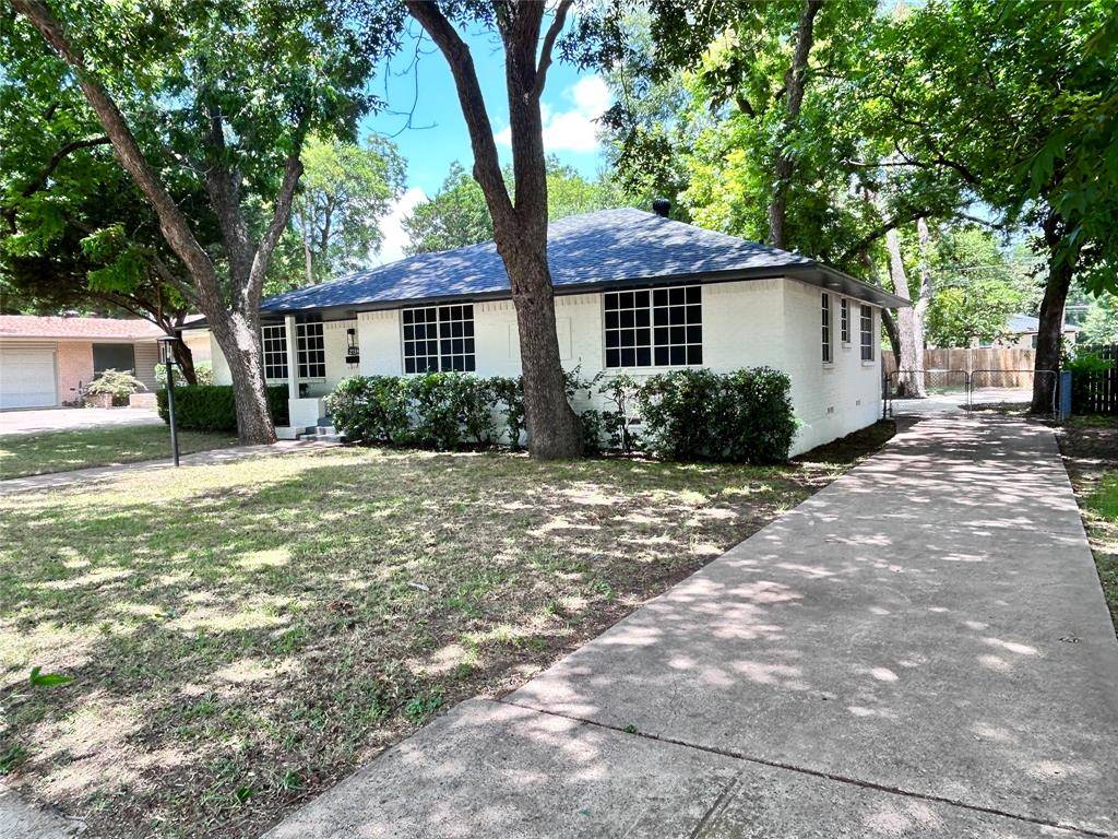 Dallas, TX 75233,2759 Larkspur Lane
