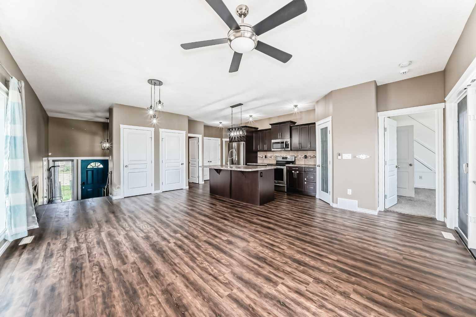 Bowden, AB T0M 0K0,1210 Westview Dr Close