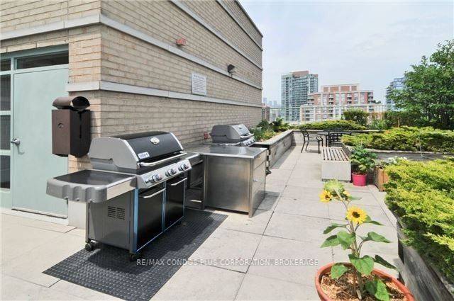 Toronto C08, ON M5A 4P7,109 Front ST E #434