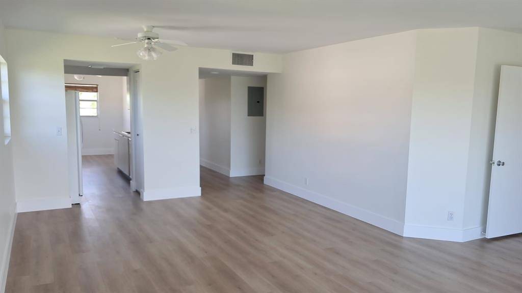 Pembroke Pines, FL 33027,12701 SW 13 #414
