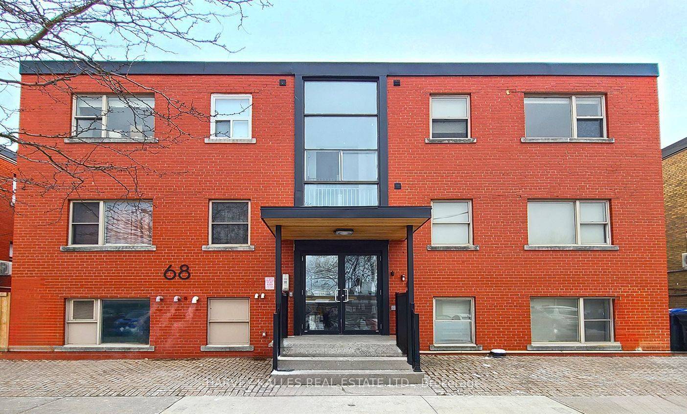 66 Fifteenth ST #11, Toronto W06, ON M8V 3J6