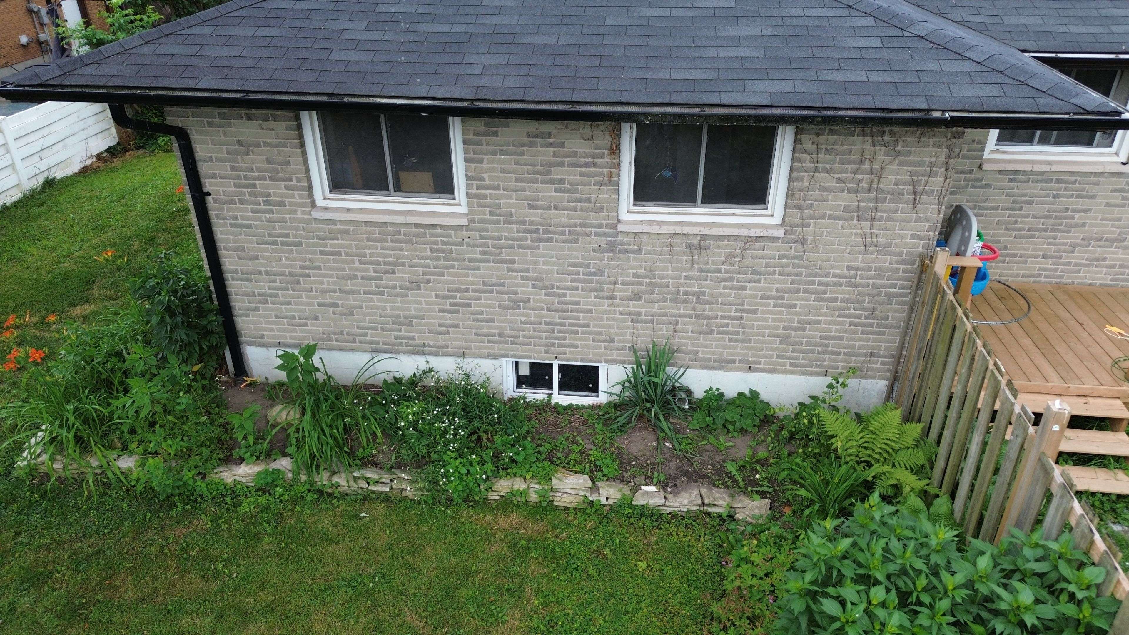 Southwest Middlesex, ON N0L 1M0,109 A Victoria ST