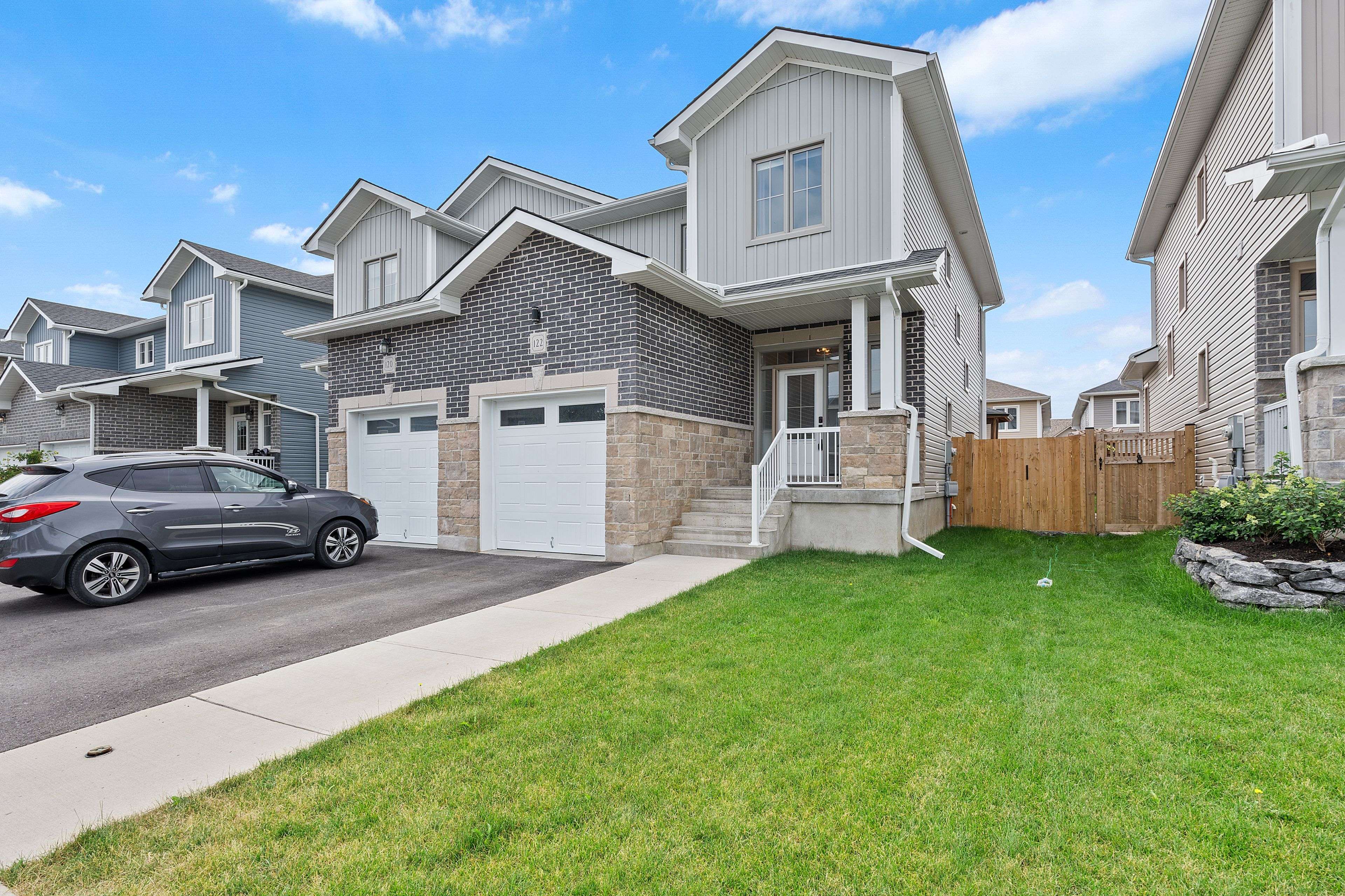 Loyalist, ON K7N 0C1,122 Hazlett ST