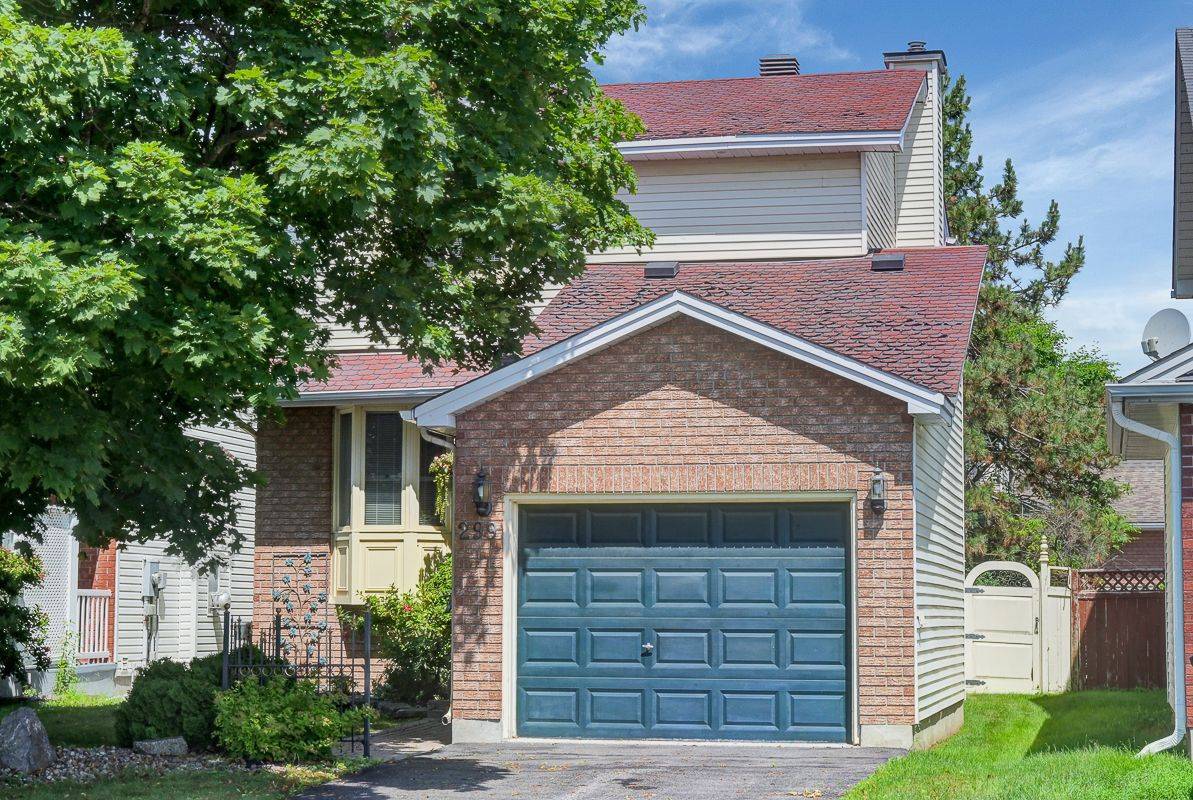 299 Tompkins AVE, Orleans - Cumberland And Area, ON K1E 3X3