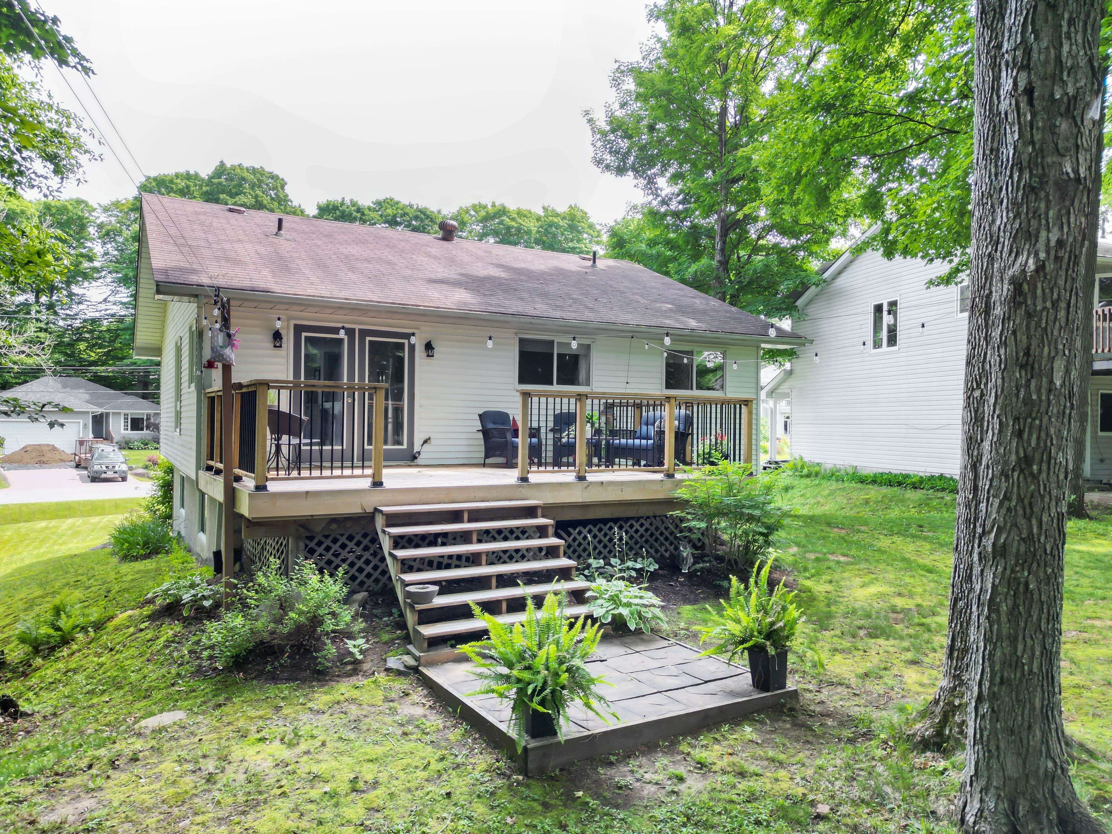 Huntsville, ON P1H 1P7,32 Southdale DR