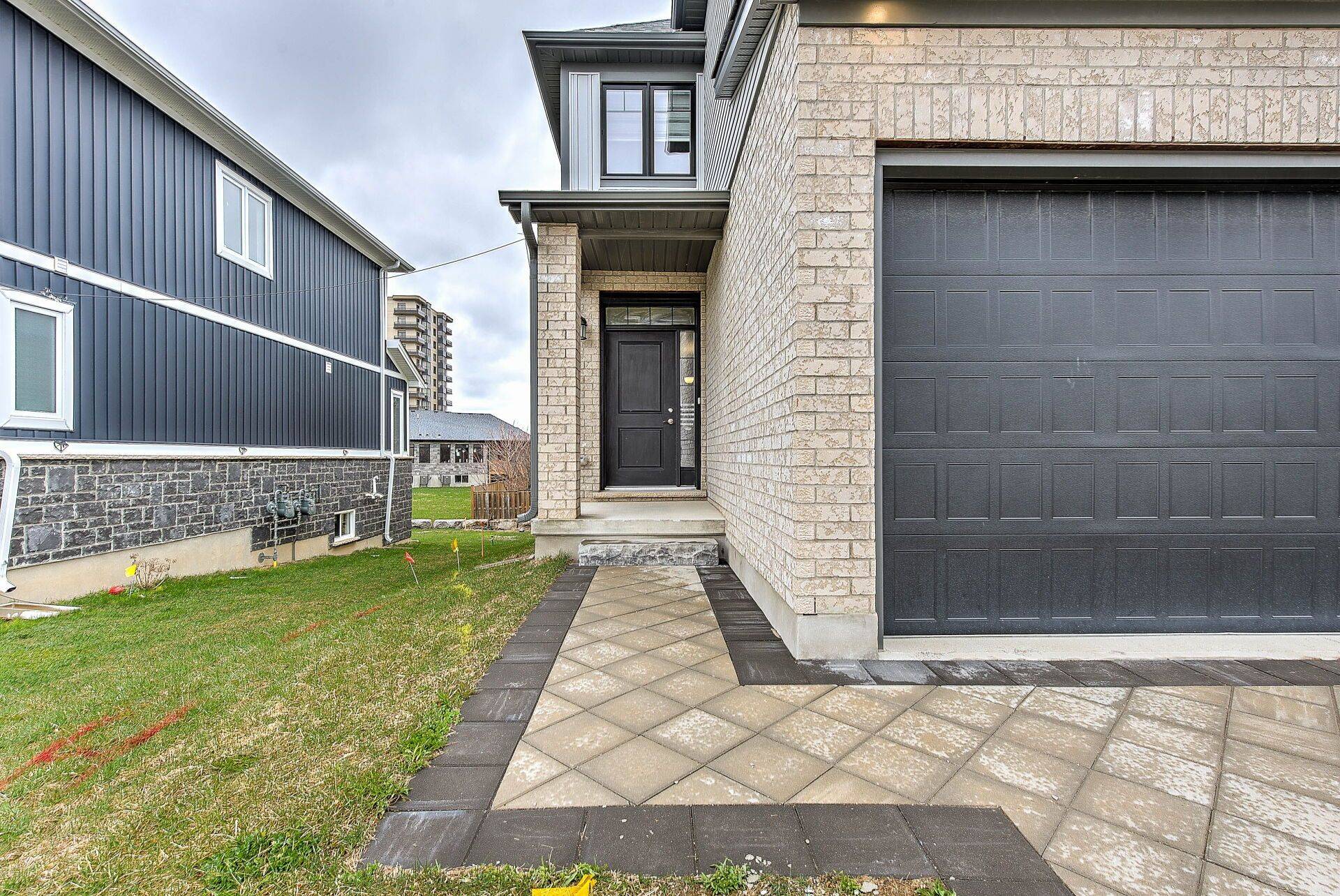 London North, ON N6G 0T2,1600 Noah BND