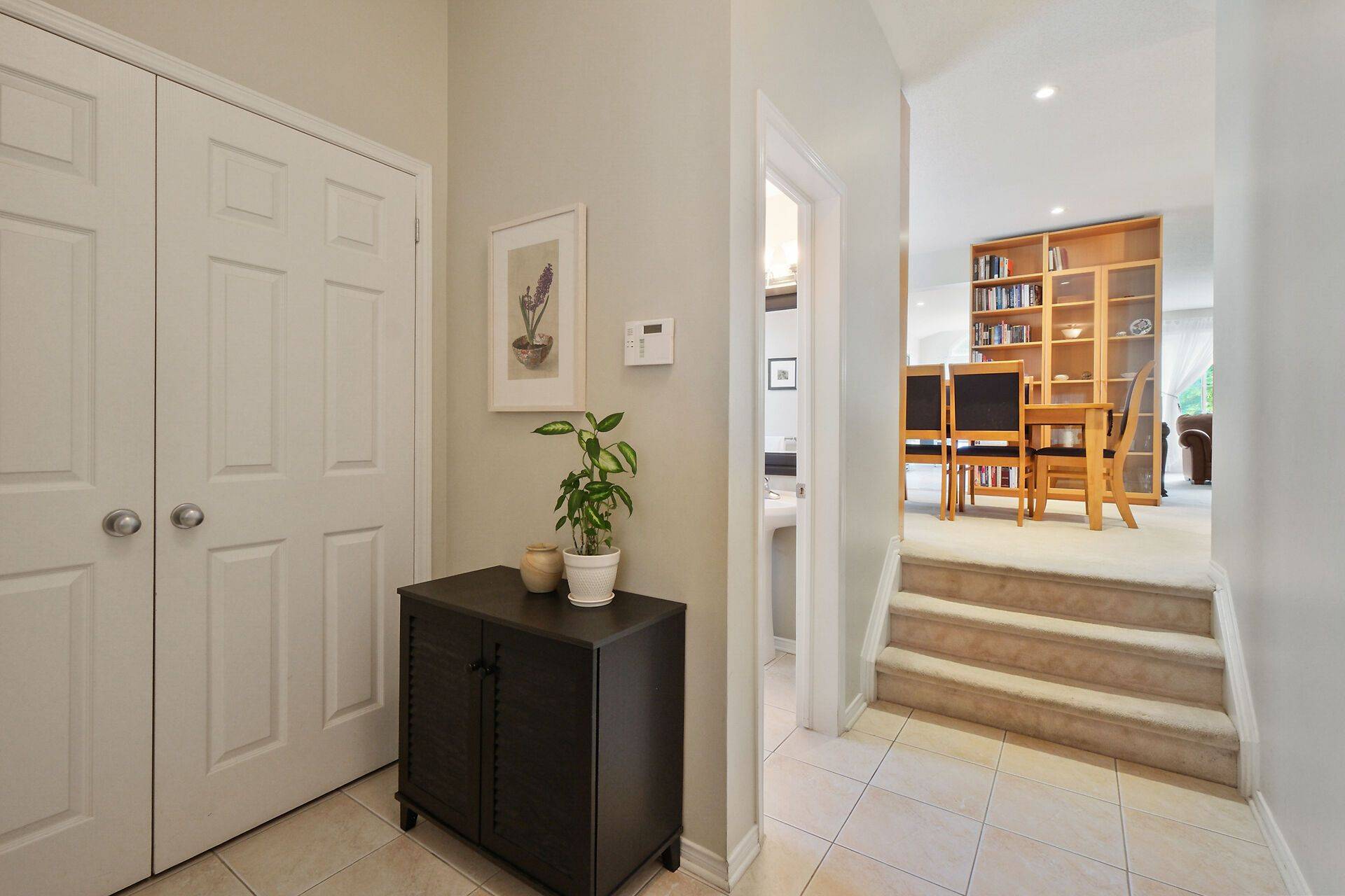 Kanata, ON K2K 3K4,15 McPeake PL