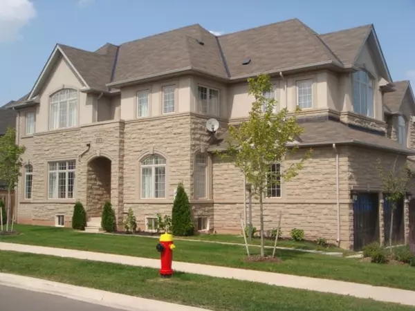 2373 Wasaga DR, Oakville, ON L6H 0B7