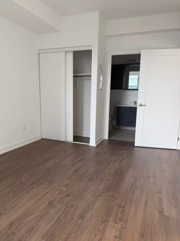 Mississauga, ON L4Z 3X7,5081 Hurontario ST W #506