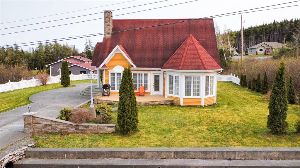 1 North Ridge Avenue, Blaketown, NL A0B 1C0
