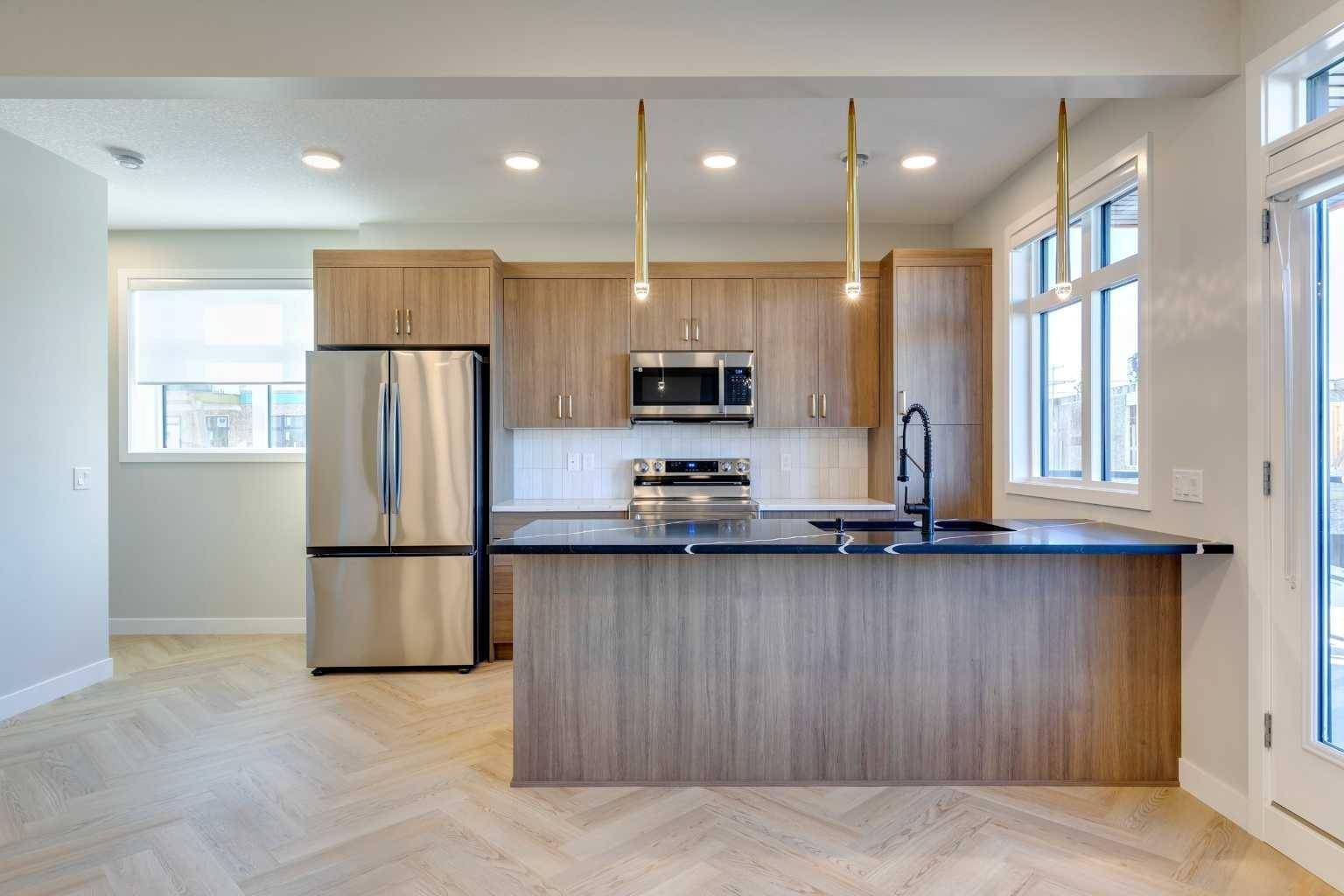 562 Seton CIR SE #608, Calgary, AB T3M 3Y5