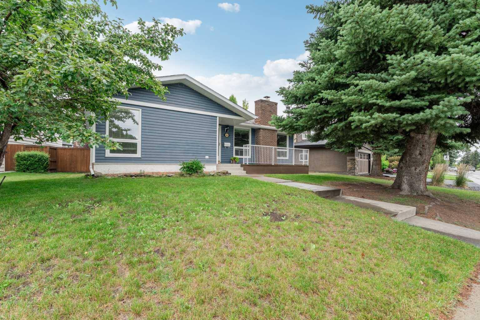 14416 Parkside DR Southeast, Calgary, AB T2J 4J7