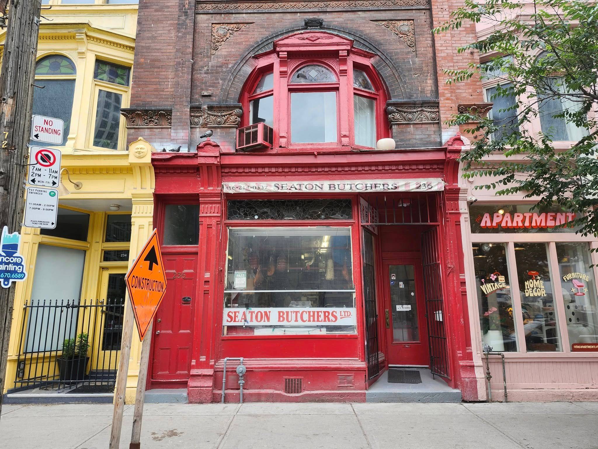 Toronto C08, ON M5A 1S3,236 Queen ST E